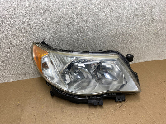 2009 - 2013 Subaru Forester Right Passenger Side Xenon Headlight OEM W8747 DW0