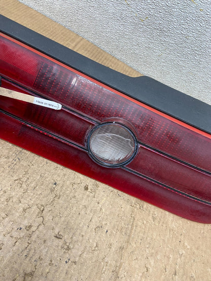 1983 to 1984 Mercury Cougar Right Passenger RH Side Tail Light AA8497 LK3
