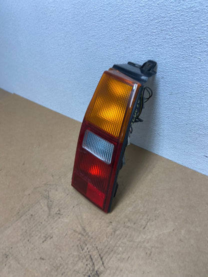 1991-1996 Ford Escort Station Wagon Right Passenger Side Tail Light AC2935 DW1