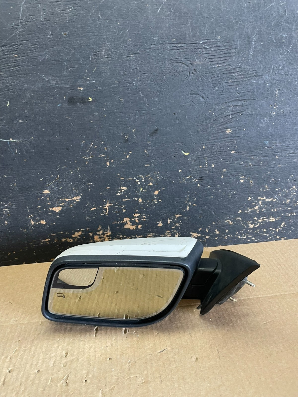 2010 to 2016 Lincoln MKS Left Driver LH Side View Door Heated Mirror AA6104 MS8