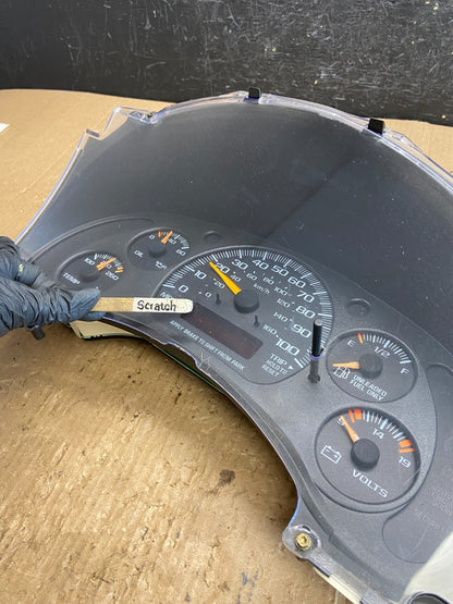 2000 to 2005 Chevrolet Astro Cluster Gauge Speedometer ECM AE4320 DW3