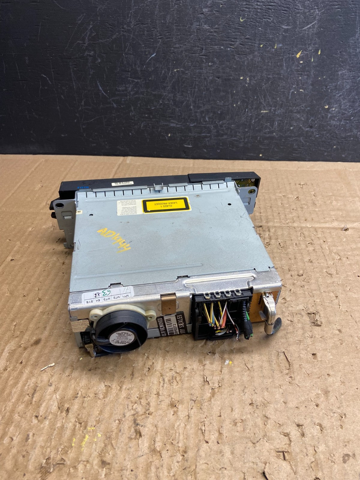 2004 - 2007 Bmw E60 525i 530i Radio DVD CD Player AM/FM AD1944 DG3