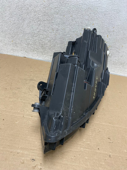 2011 to 2014 Volkswagen Jetta Right Passenger RH Headlight Halogen AH9474 DW8