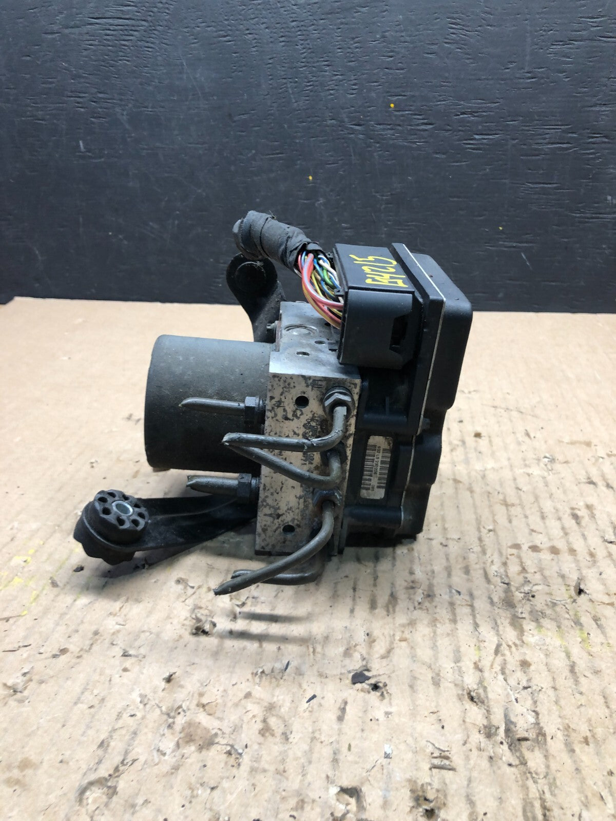 2006 to 2007 BMW 525i ABS Anti-Lock Brake Pump 6775746 G4215 PS1