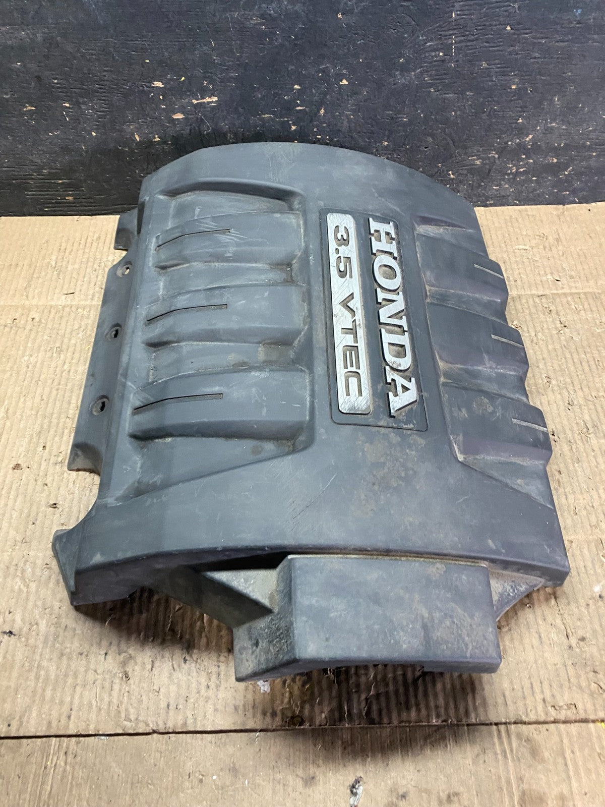 2006 to 2008 Honda Pilot Black Engine Cover OEM 3.5L T9621 DG2