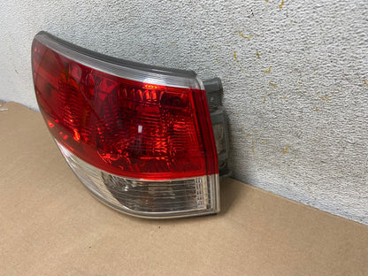 2013 to 2016 Nissan Pathfinder Left Driver Lh Side Tail light AH9315 LK1