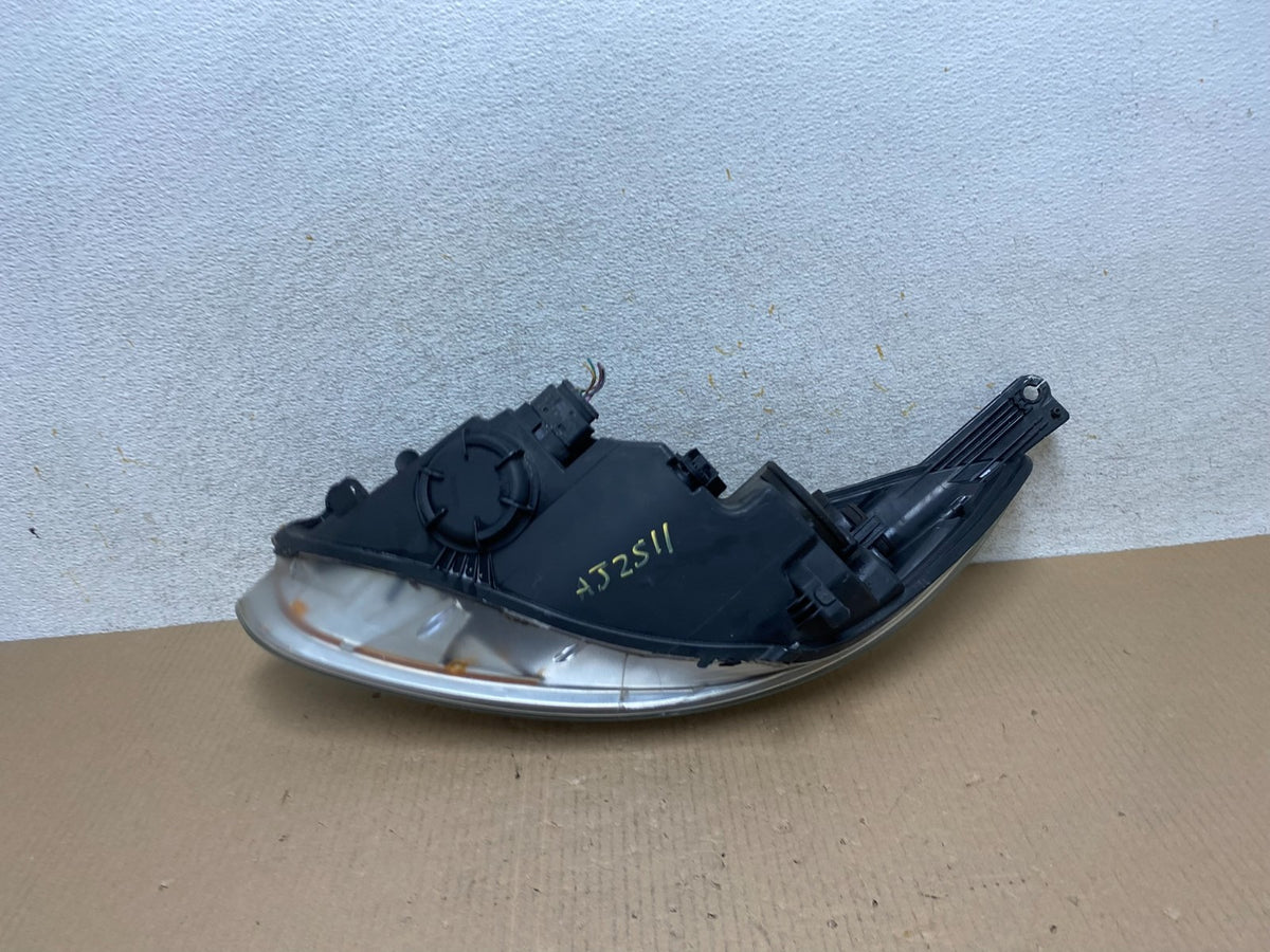 2012 2013 2014 Ford Focus Right Passenger Rh Side Headlight AJ2511 DW8