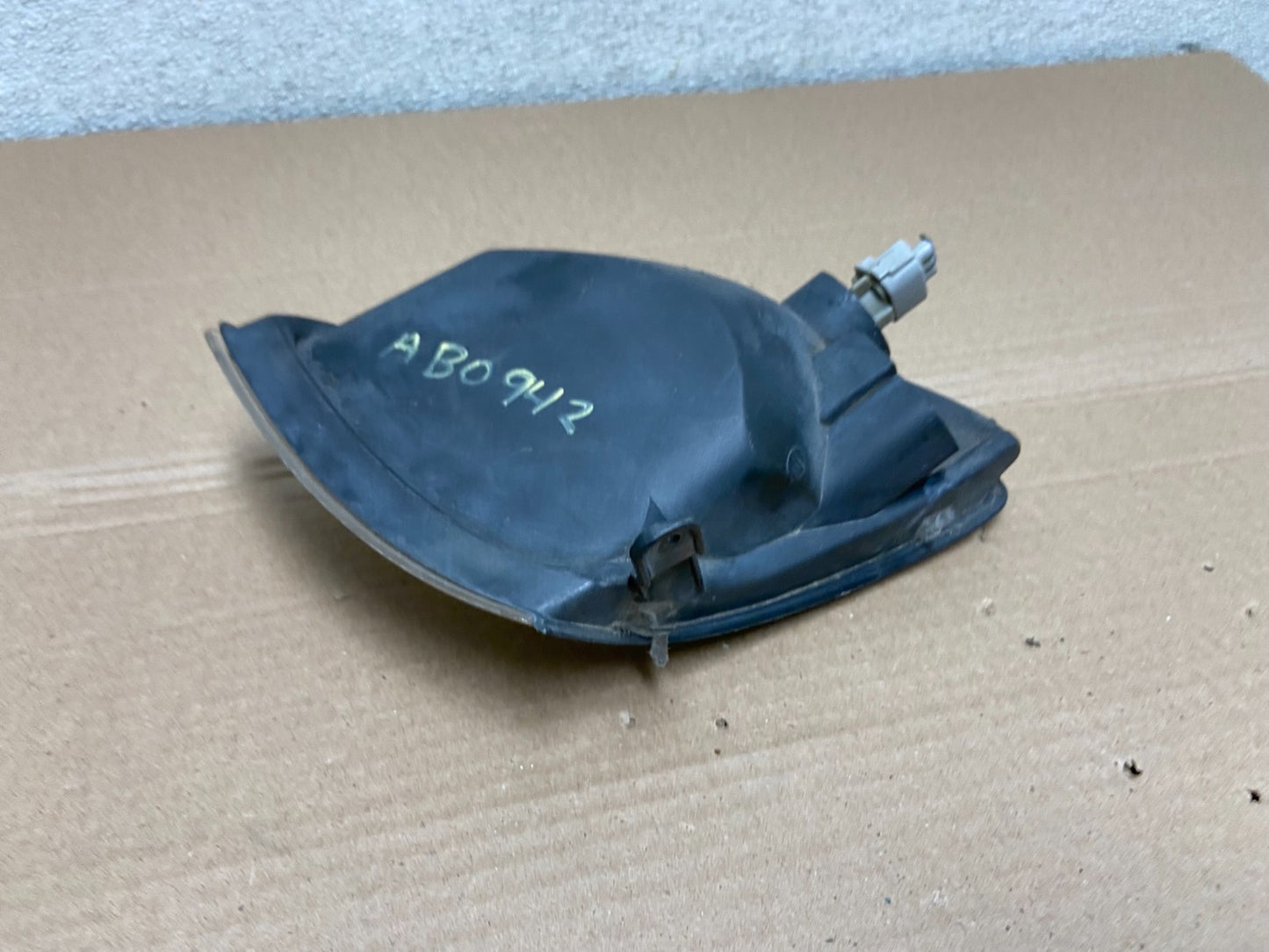 1998 to 2000 Toyota Sienna Left Driver Side Turn Signal Marker Lamp AB0942 DW5