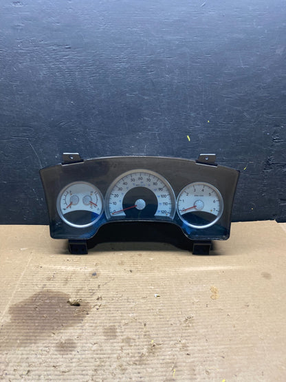 2005 Dodge Durango Speedometer Instrument Cluster Gauge OEM R2471 DG0