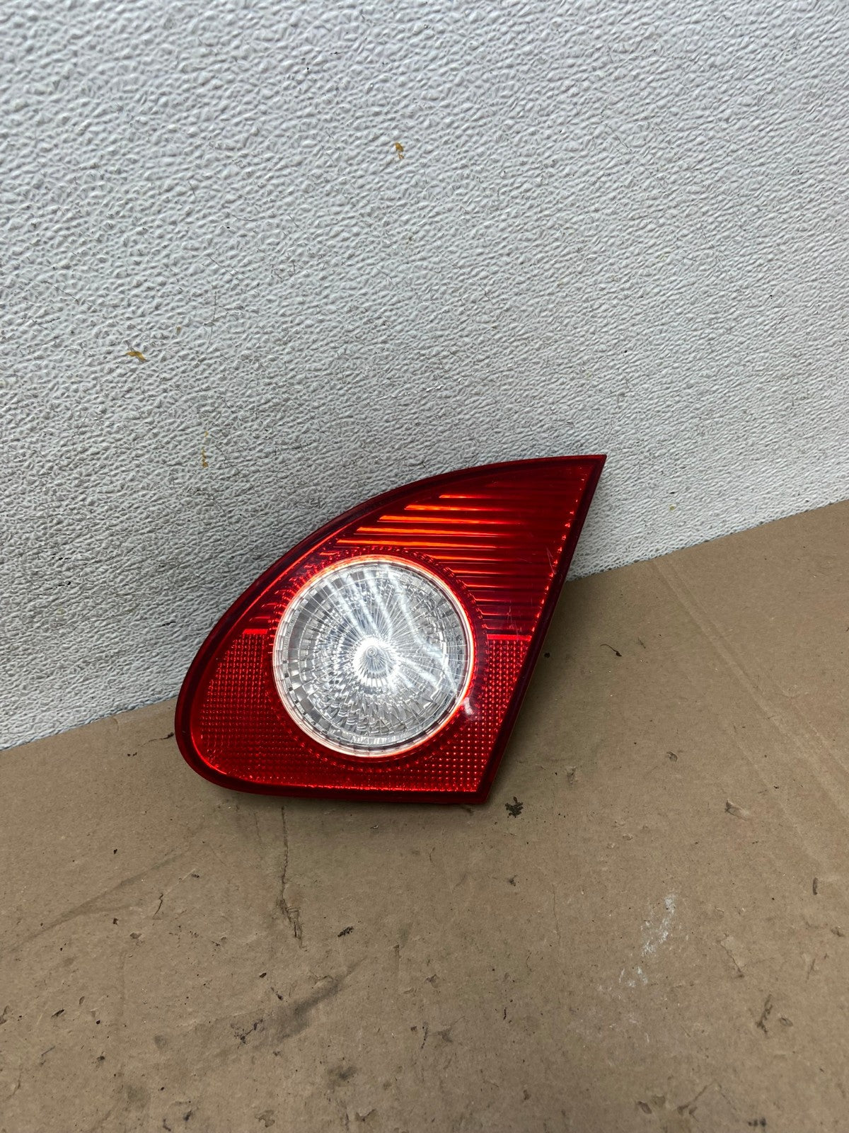 2003-2008 Toyota Corolla Inner Passenger Right RH Side Tail Light AG4888 LK0