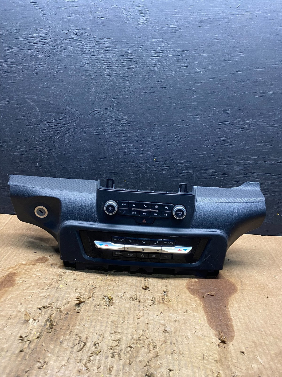 2020 to 2023 Ford Explorer Radio Climate Control Panel Trim G4078 DG10