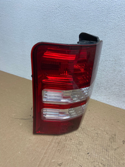 2008 to 2012 Jeep Liberty Left Driver Side Lh Tail Light AG0567 LK2
