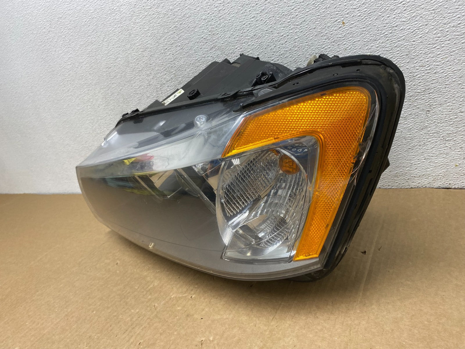 2011 to 2014 BMW X3 Left Driver Lh Side Xenon Headlight AG2000 DW1