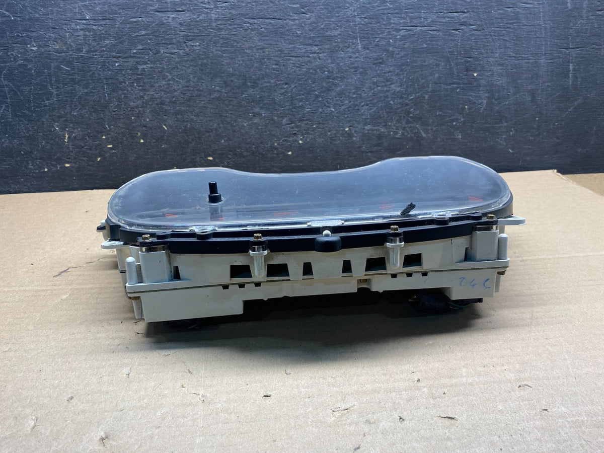 1999 to 2004 Ford Mustang Gauge Cluster Speedometer AH9789 DW3