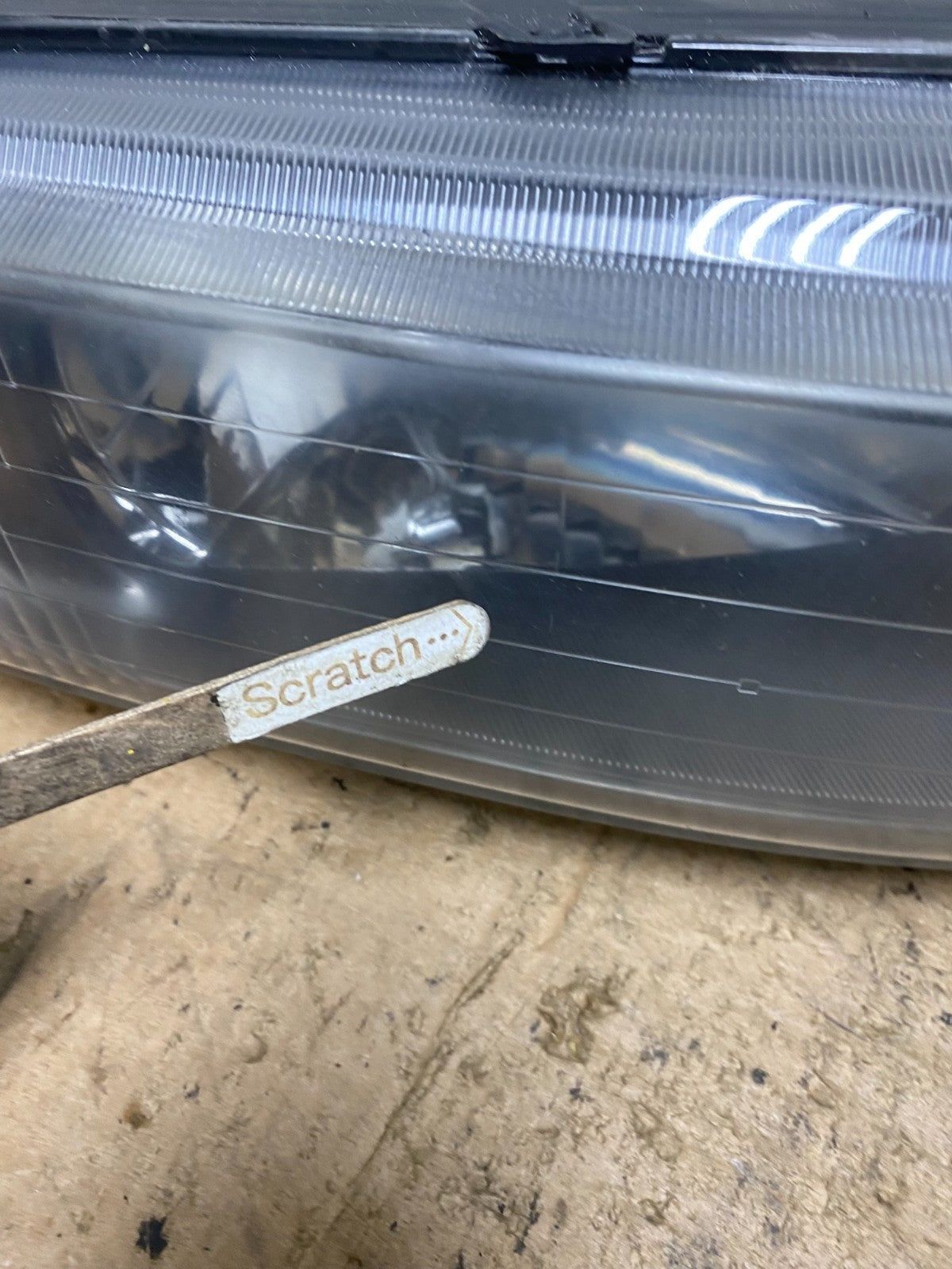 2002 to 2003 Mitsubishi Galant Left+Right Side Headlights T5183 DW3