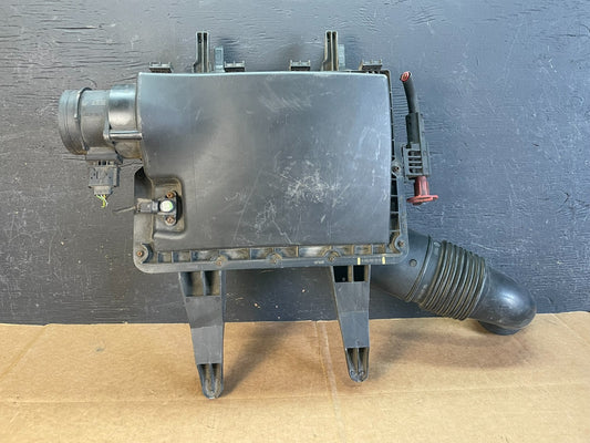 2010 to 2018 Mercedes-Benz Sprinter 2500 3.0L Air Cleaner Box ae0891 DG0