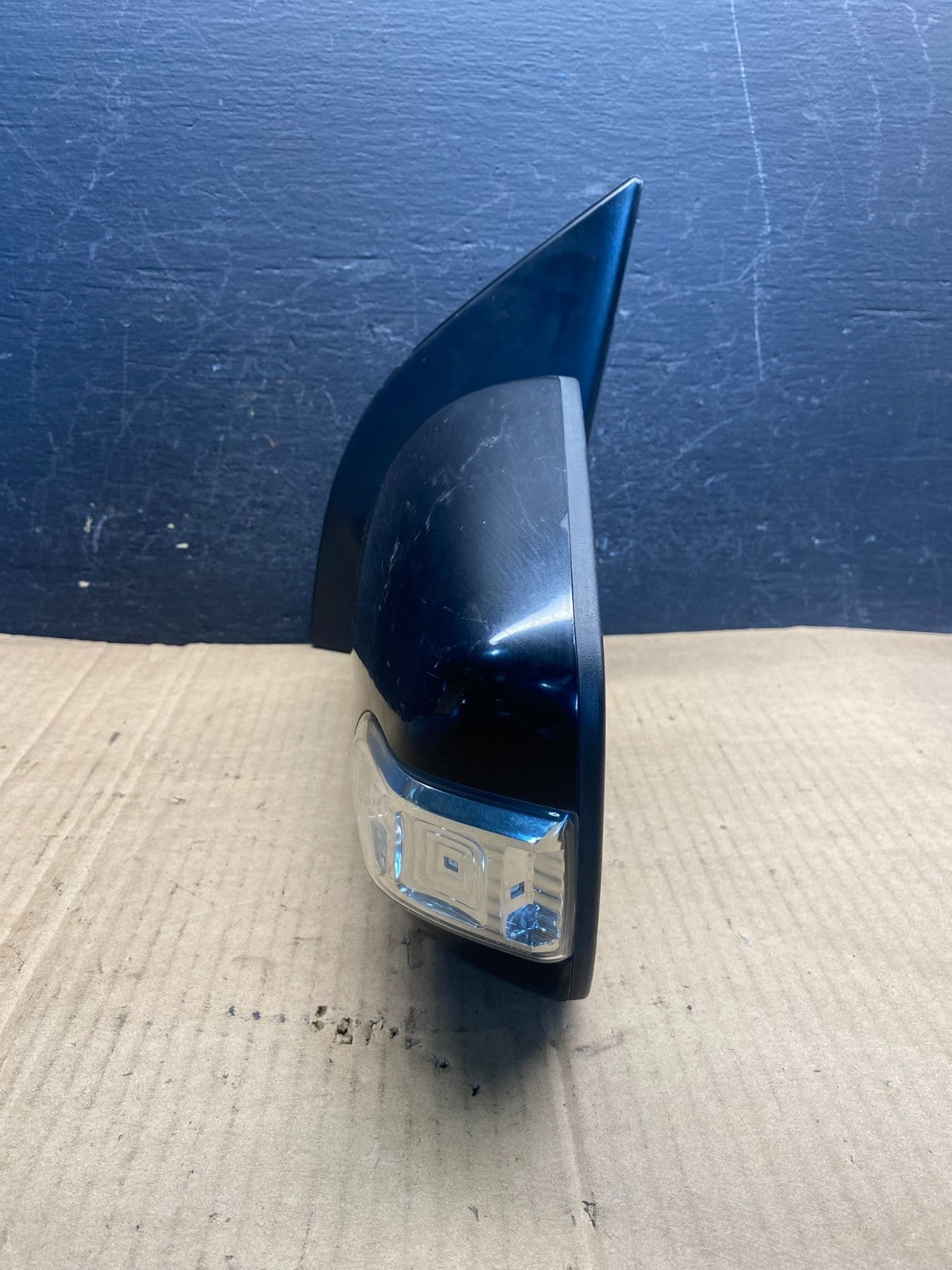 2011 to 2014 Kia Sedona Left Driver Lh Side Door Mirror AE2209 DW9