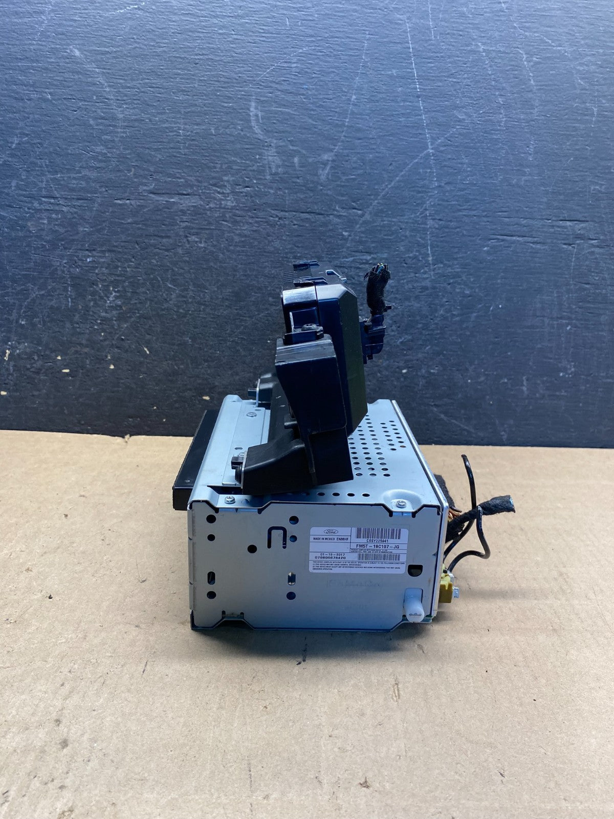 2015 2016 2017 Ford Focus Fusion Radio Screen Receiver AM FM CD MP3 AG3226 MS1