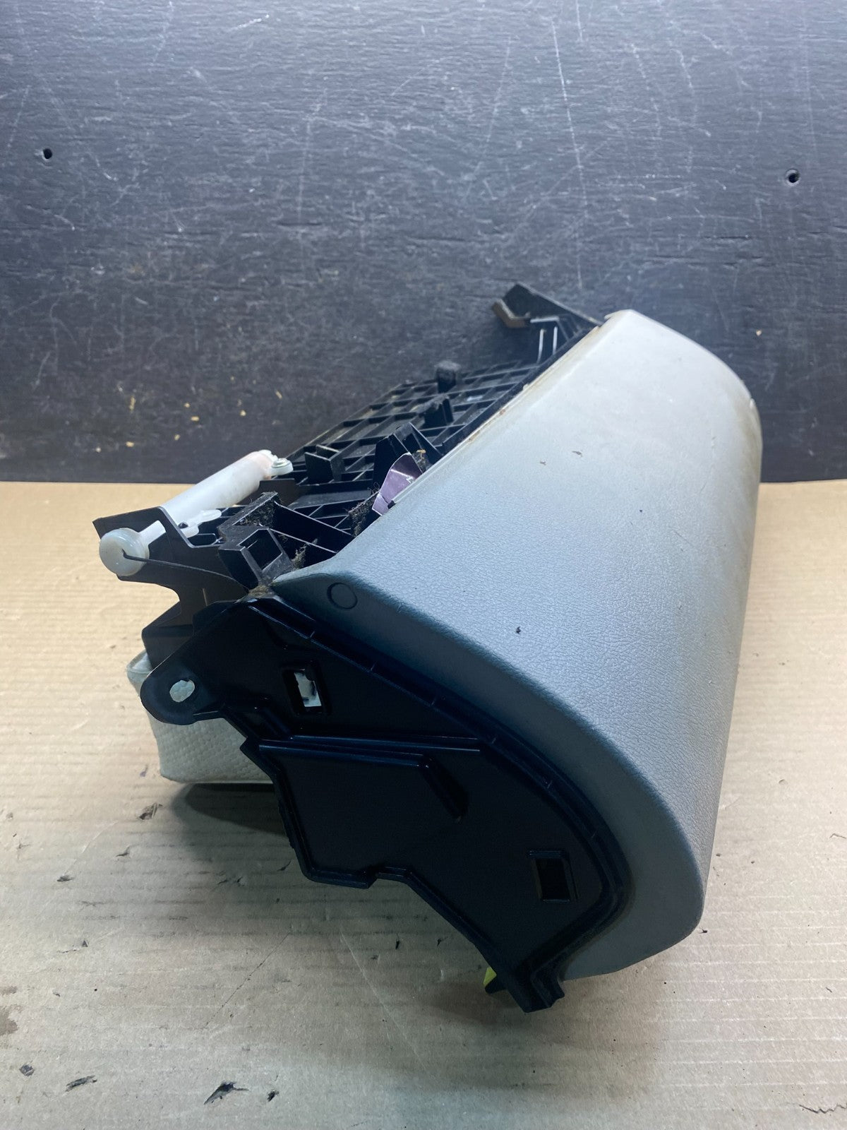 2012 2013 2014 Toyota Camry Right Passenger Glove Box Compartment ah9723 DG1