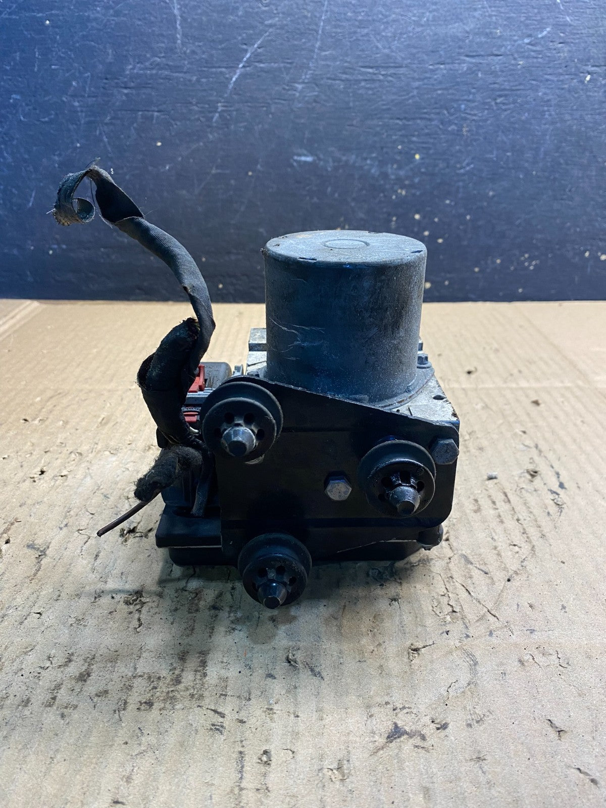 2010 to 2012 Audi A4 A5 ABS Anti-Lock Brake Pump 8k0614517ej OEM AB2785 DG5