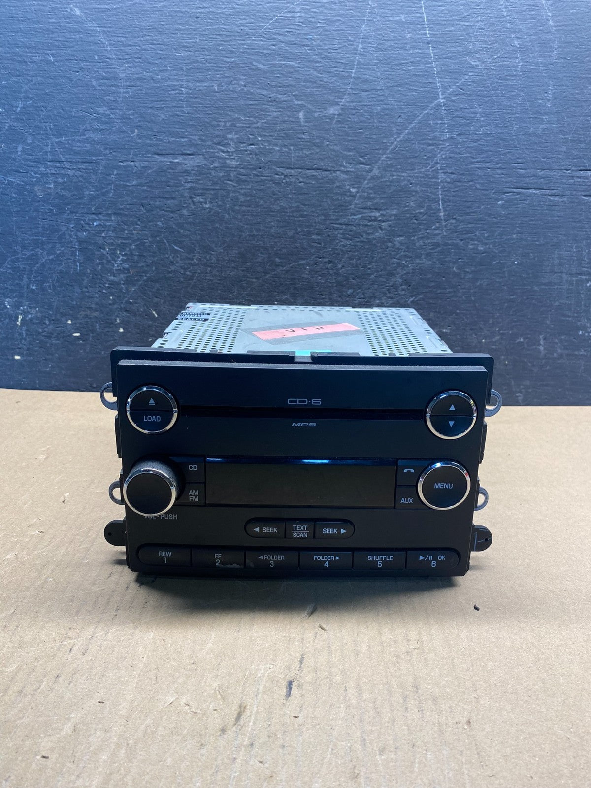 Ford 6 CD Radio Audio AM/FM Receiver AG1812 DG0