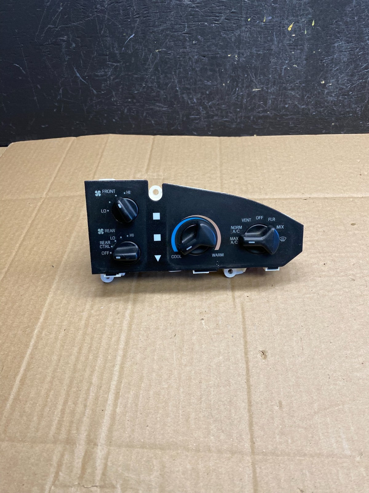 1997-2014 Ford Van Econoline E150 E250 Heater Climate Fan Control AC9290 DG0