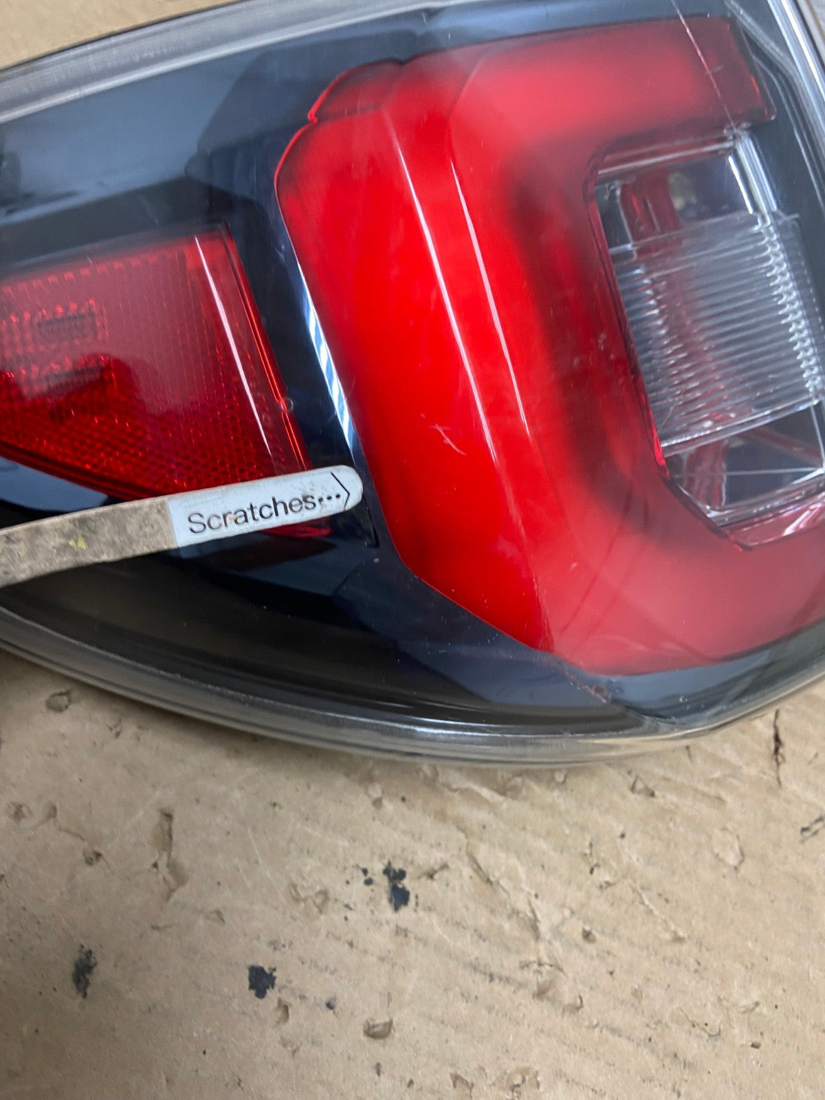 2013 to 2016 GMC Acadia Left Driver LH Side Tail Light AD4092 LK3
