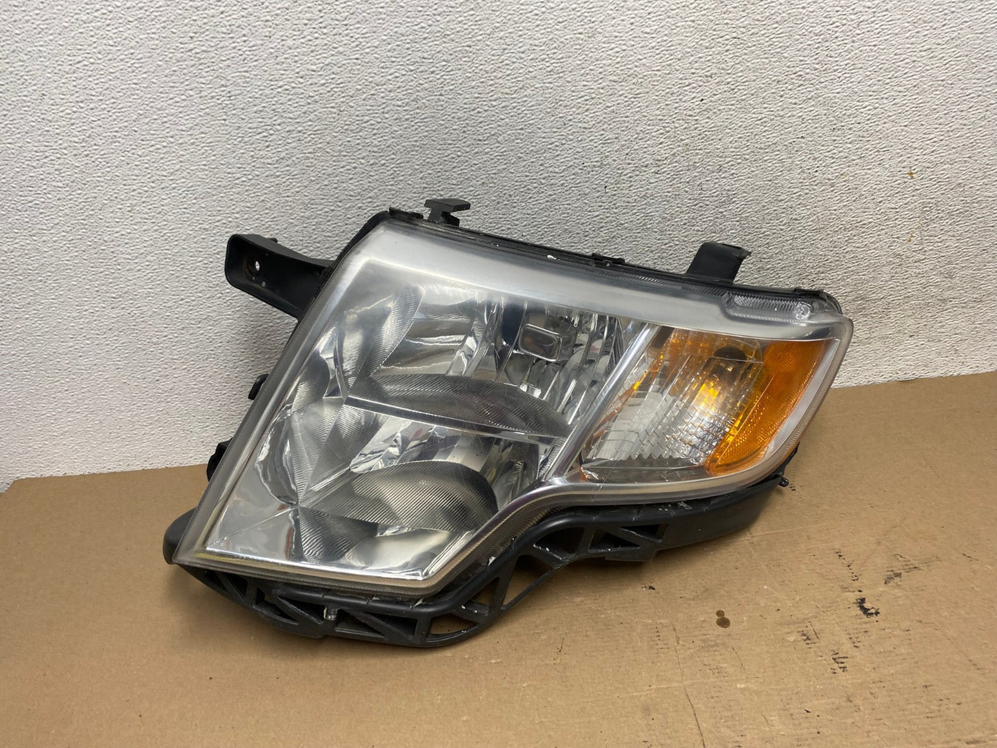 2007 2008 2009 2010 Ford Edge Headlight Left Driver Halogen DEPO AF4411 LK0