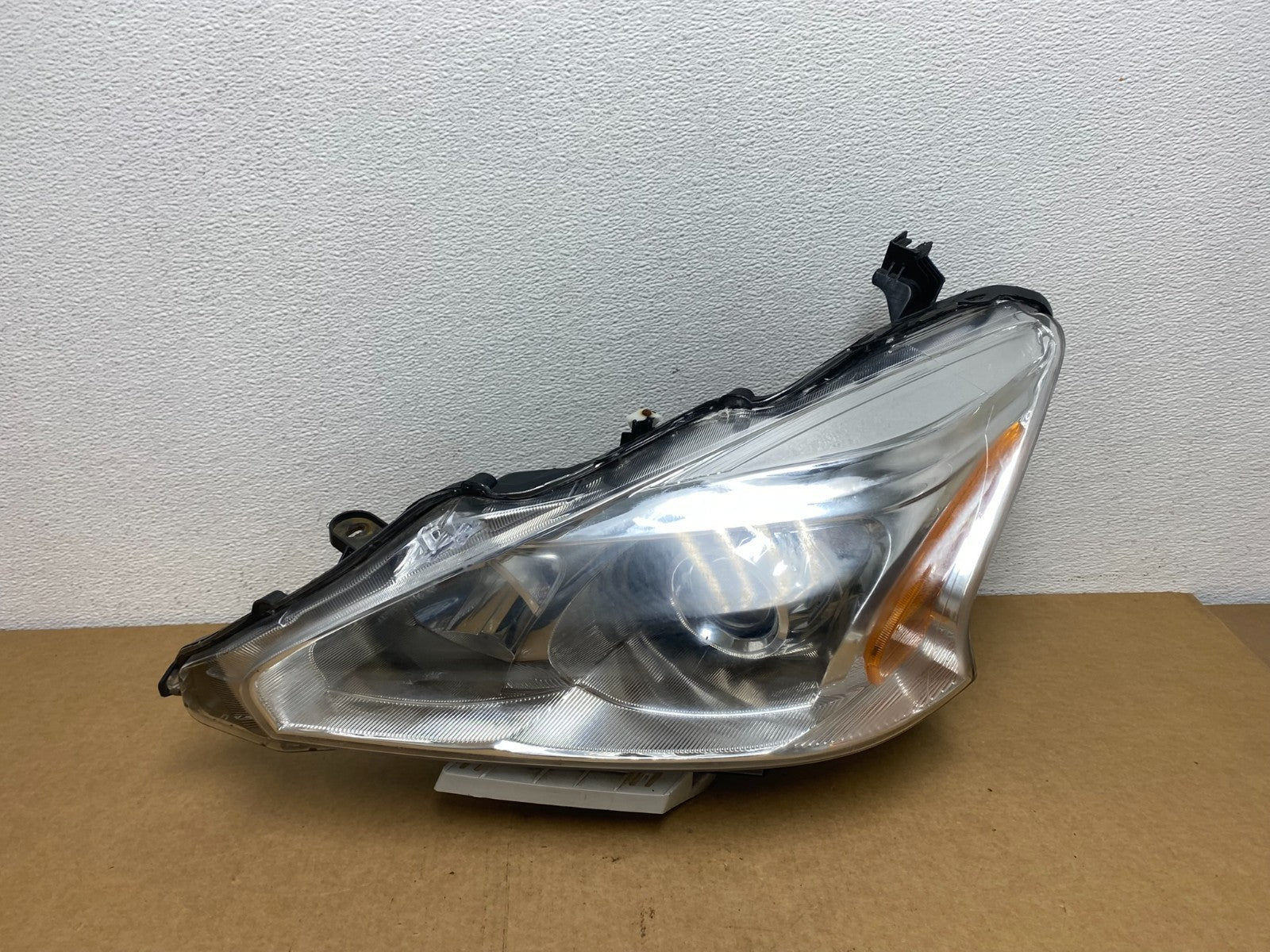 2013 2014 2015 Nissan Altima Left Driver LH Side Halogen Headlight AC1720 DW0