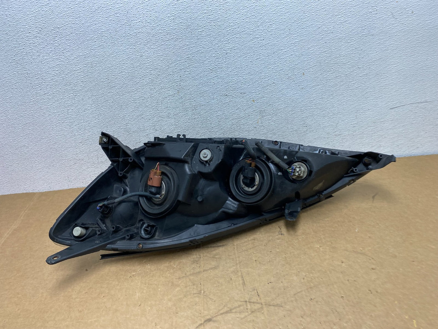 2006 to 2010 Toyota Sienna Right Passenger Rh Side Headlight Halogen AD6331 DW6