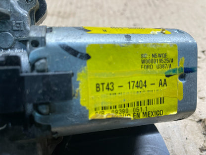 2011 to 2014 Ford Edge Licnoln MKX Rear Windshield Wiper Motor OEM V8833 DG5