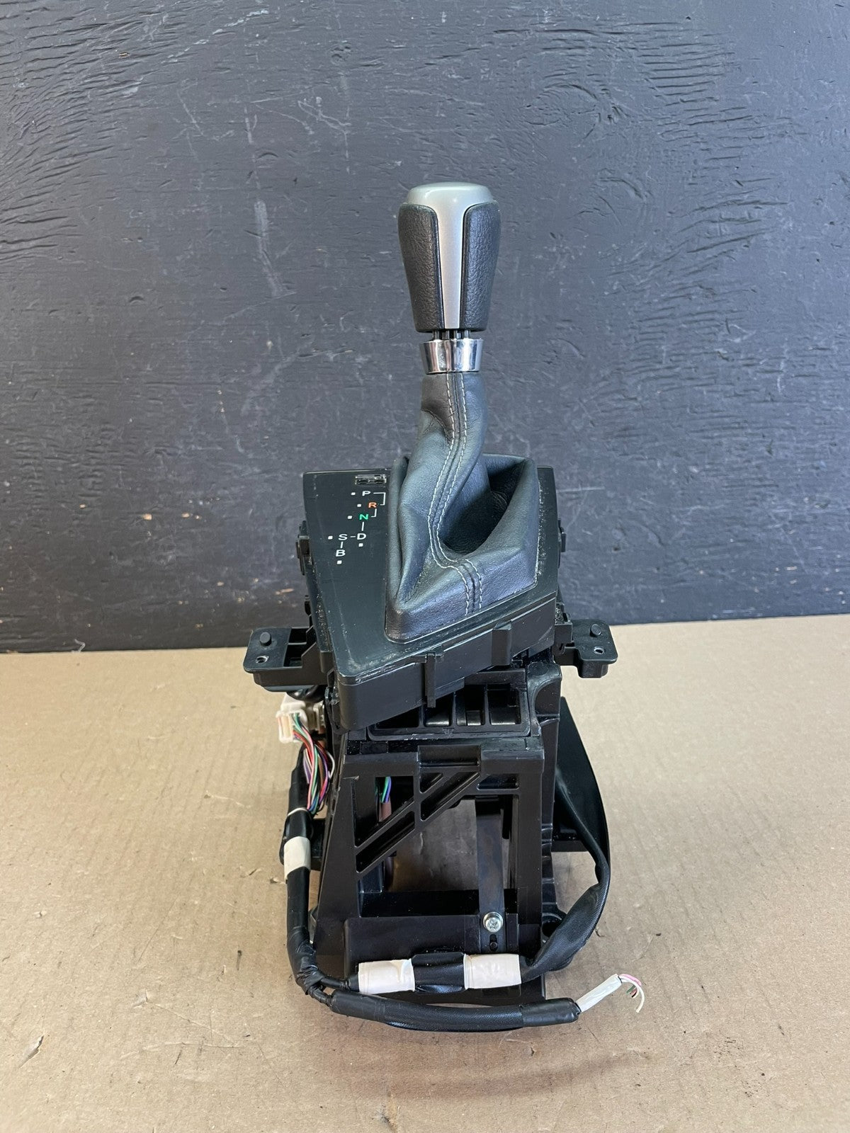 2014-2019 Toyota Corolla Automatic Transmission Gear Selector Shifter AE1136 DG3