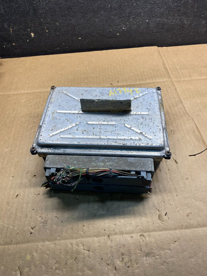 2001-2002 Silverado Tahoe Engine Computer Module 12200411 ECM ECU ai7742 DG0