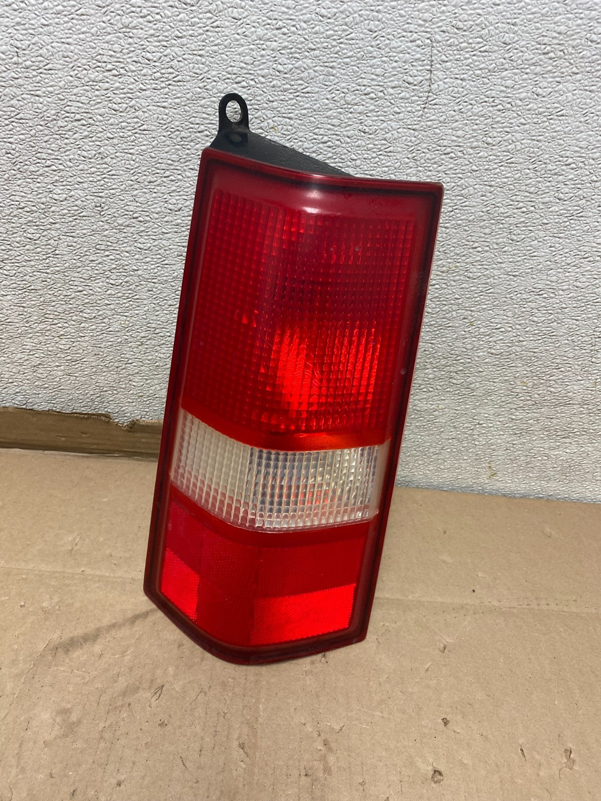 2003 to 2017 Chevrolet Express 1500 Left Driver Side Tail Light Oem U6676 DW0