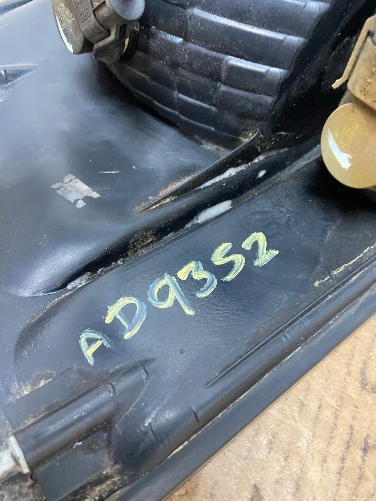 2003 2004 2005 2006 Ford Expedition Right Passenger Rh Tail light AD9352 LK8