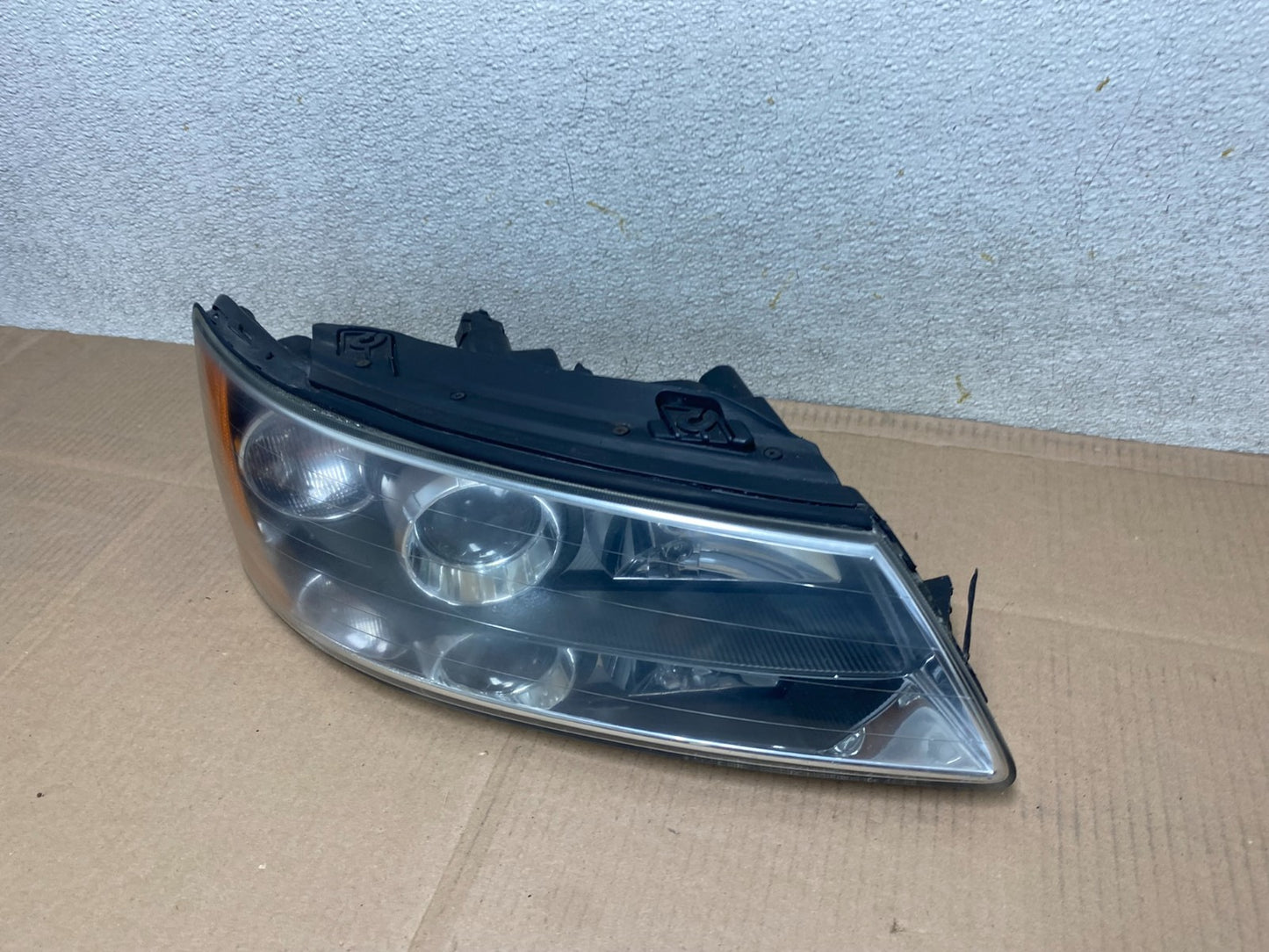 2006-2008 Hyundai Sonata Right Passenger Rh Side Headlight Halogen Oem R6802 DW1