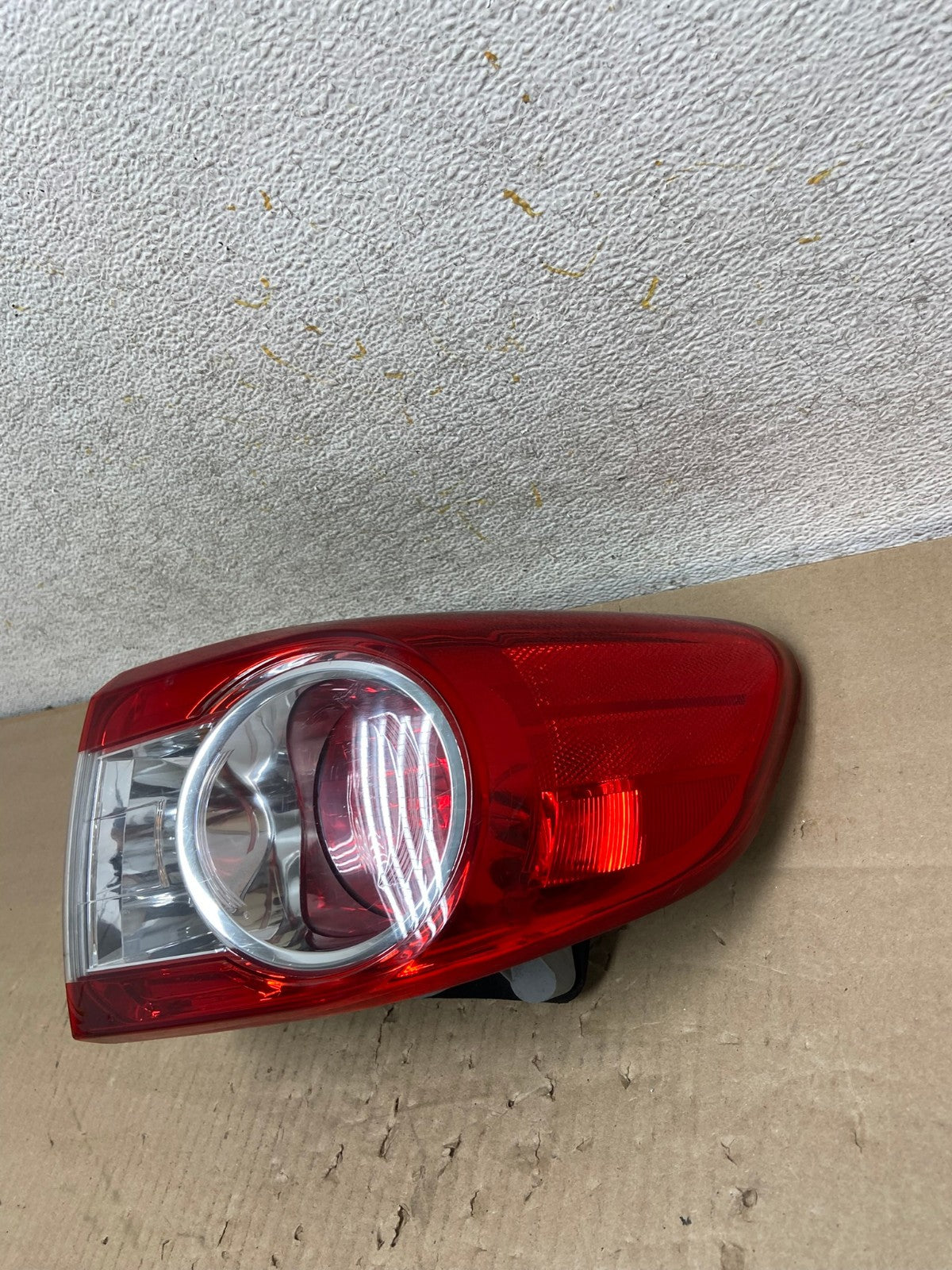2011 2012 2013 Toyota Corolla Right Passenger RH Side Tail Light AI2248 LK2