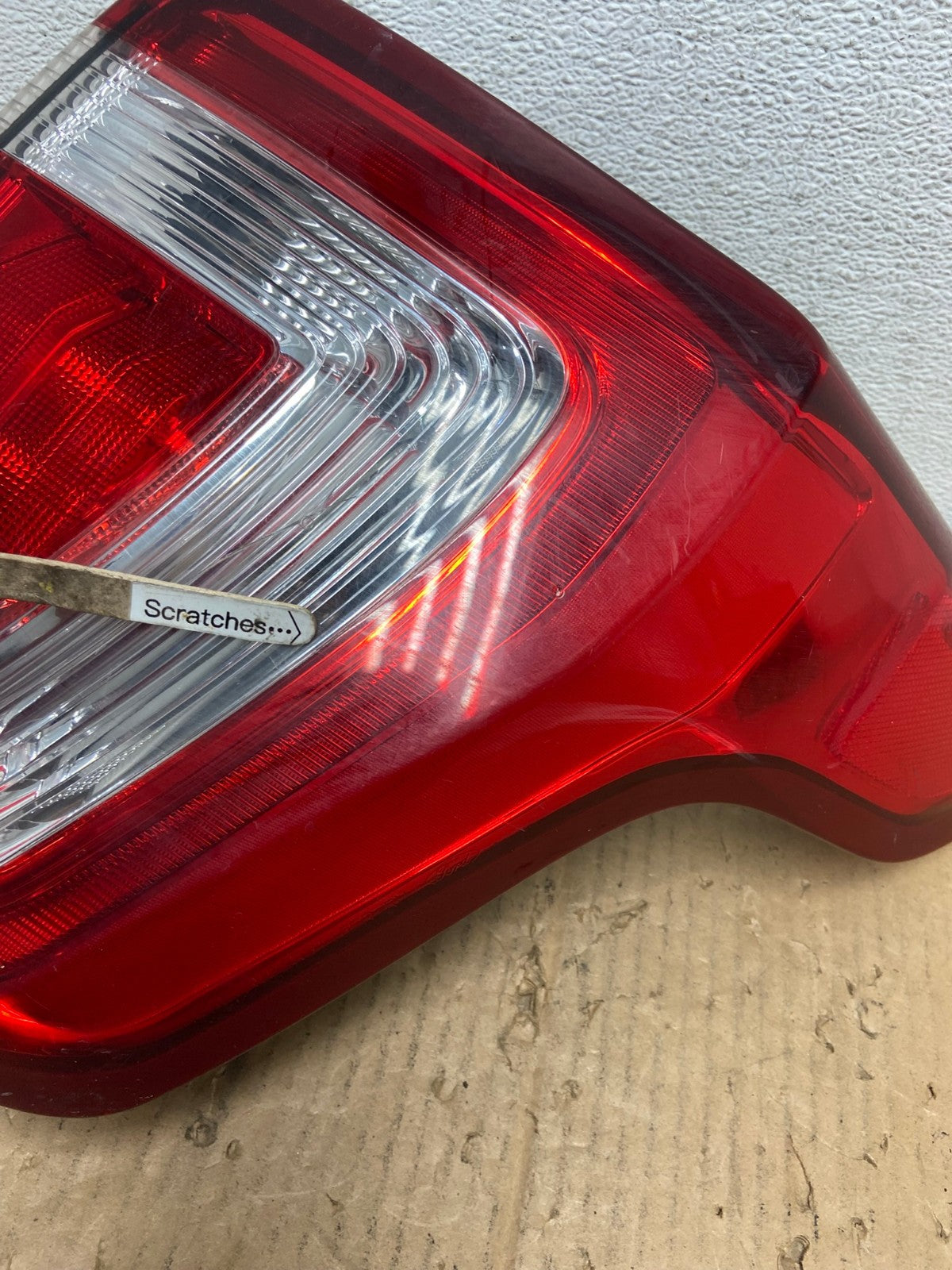 2016 -2019 Ford Explorer Right Passenger Side Rh Tail light AD1043 LK3