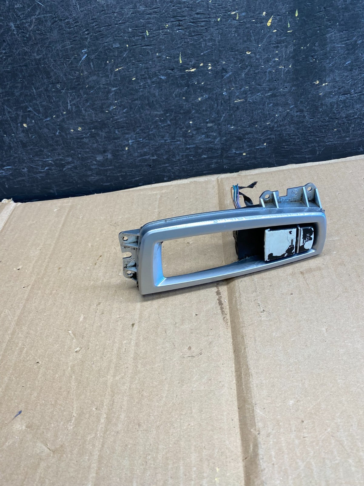 2011 - 2016 BMW 535i 528I 550i Parking Brake Switch Control Button AH5520 DG1