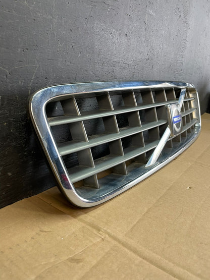 2003 to 2013 Volvo XC90 Front Upper Grill Grille AC5323 DG1