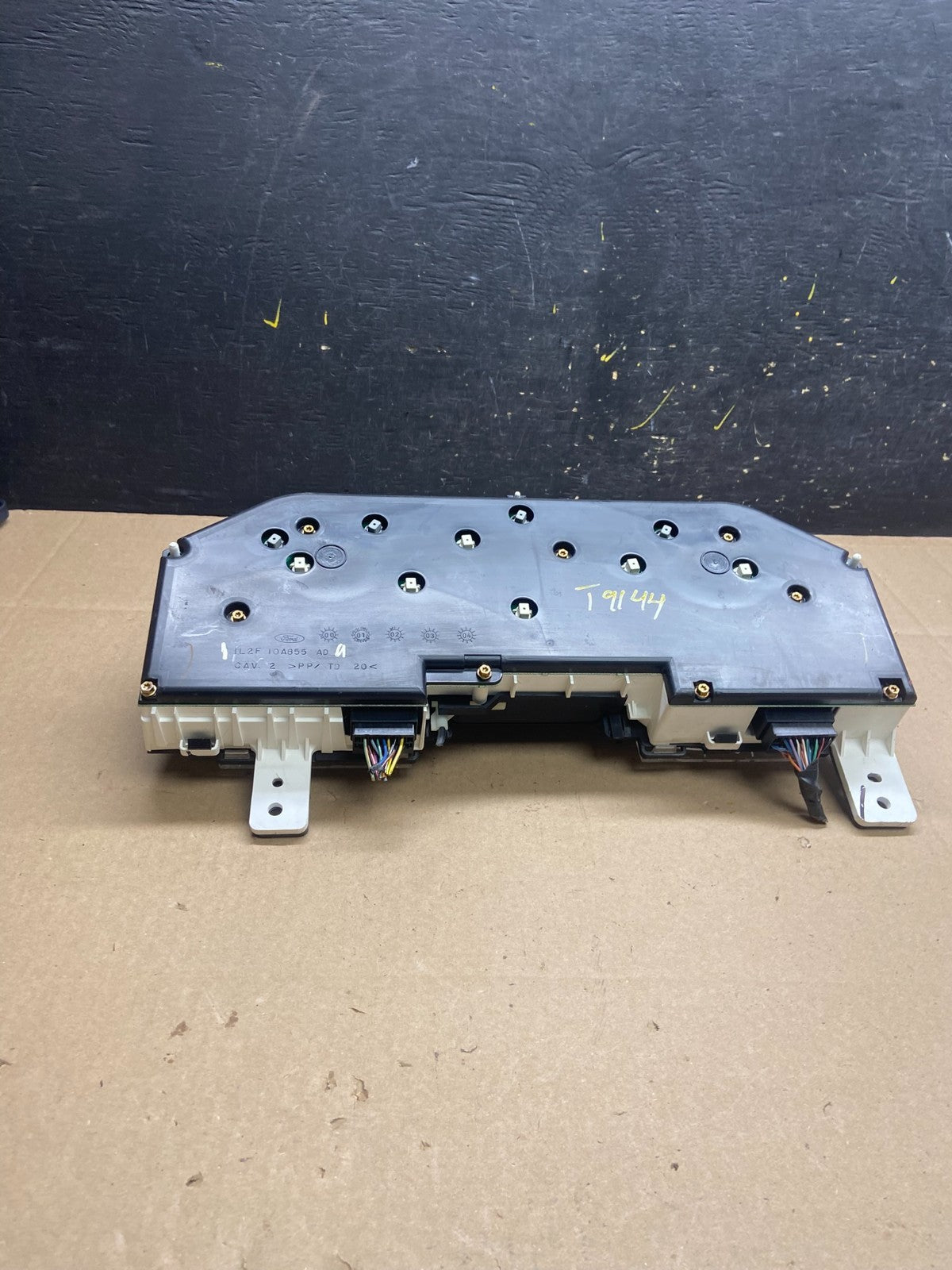 2001 2002 2003 Ford Explorer Speedometer Cluster Gauge Oem T9144 DG5