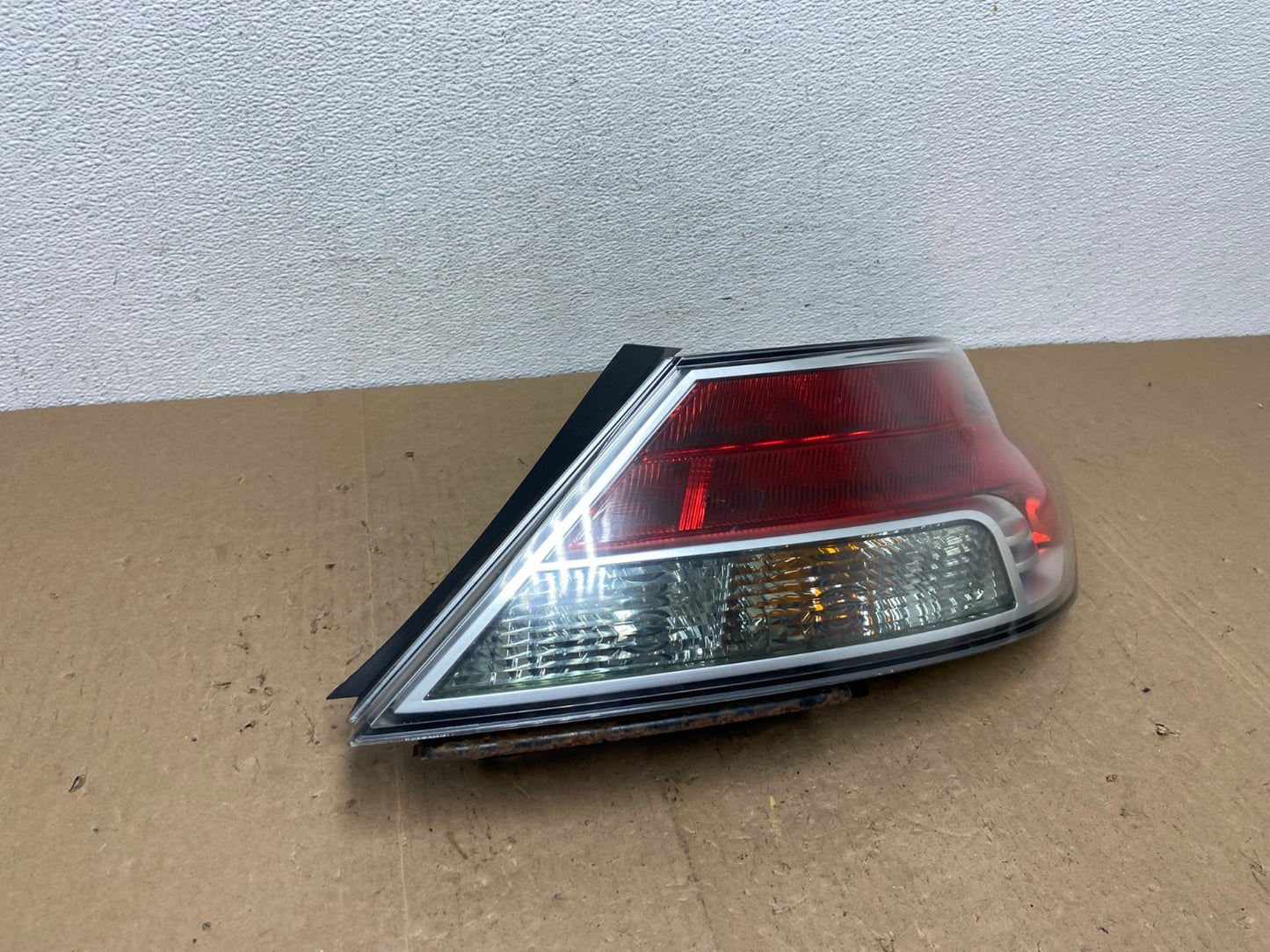 2009 2010 2011 Acura TL Right Passenger Rh Side Tail Light AC5895 LK2