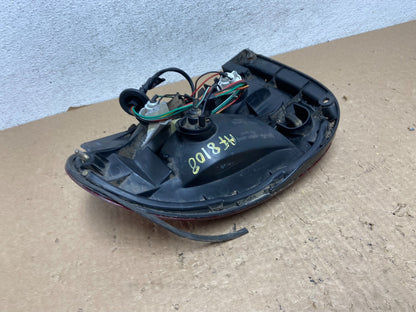 1995 to 2001 Geo Metro Left Driver Right Side Tail Light AF8108 DG5