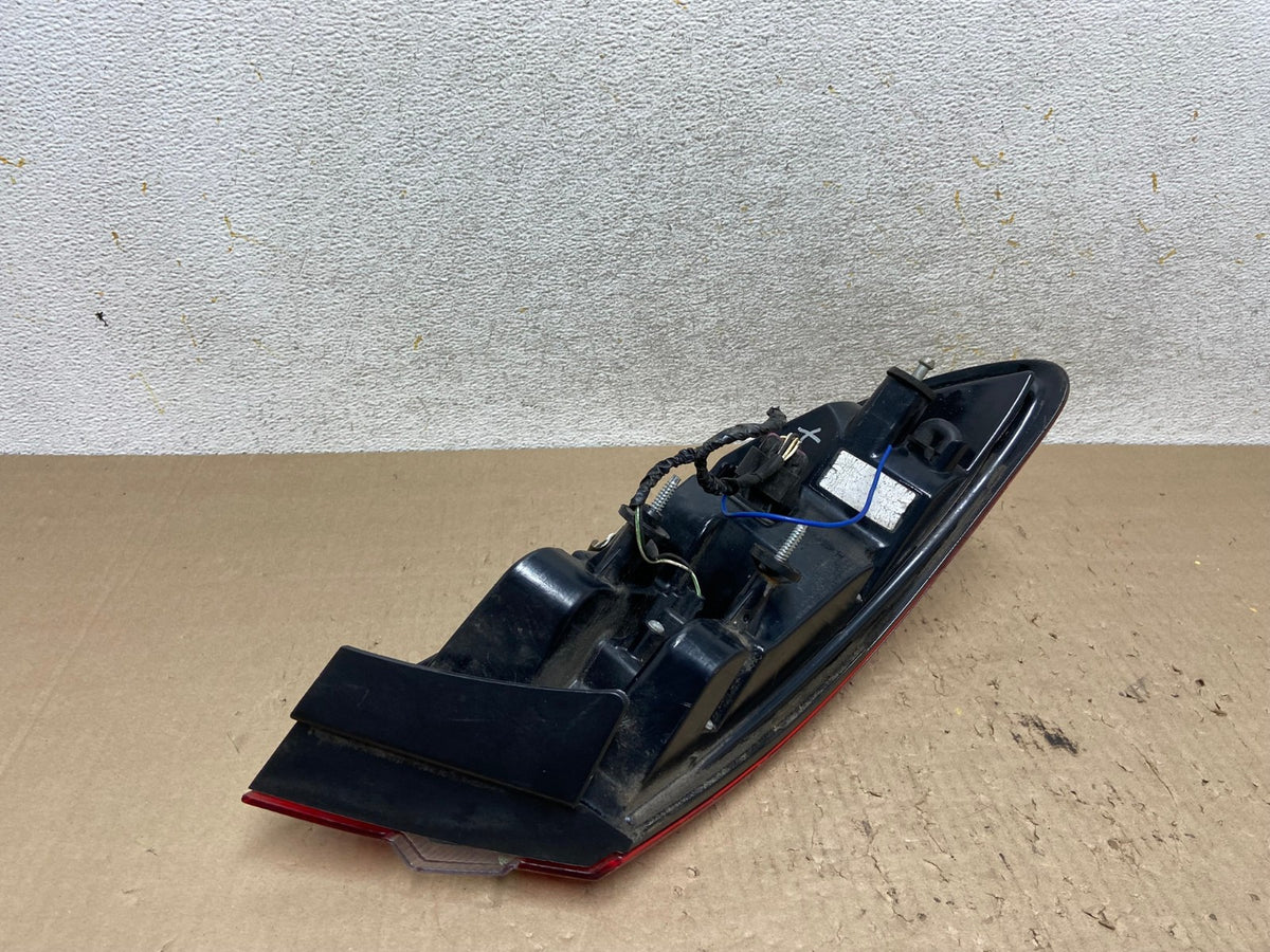 2011-2014 Chrysler 200 Sedan Right Passenger Side RH Tail Light AI2458 LK4