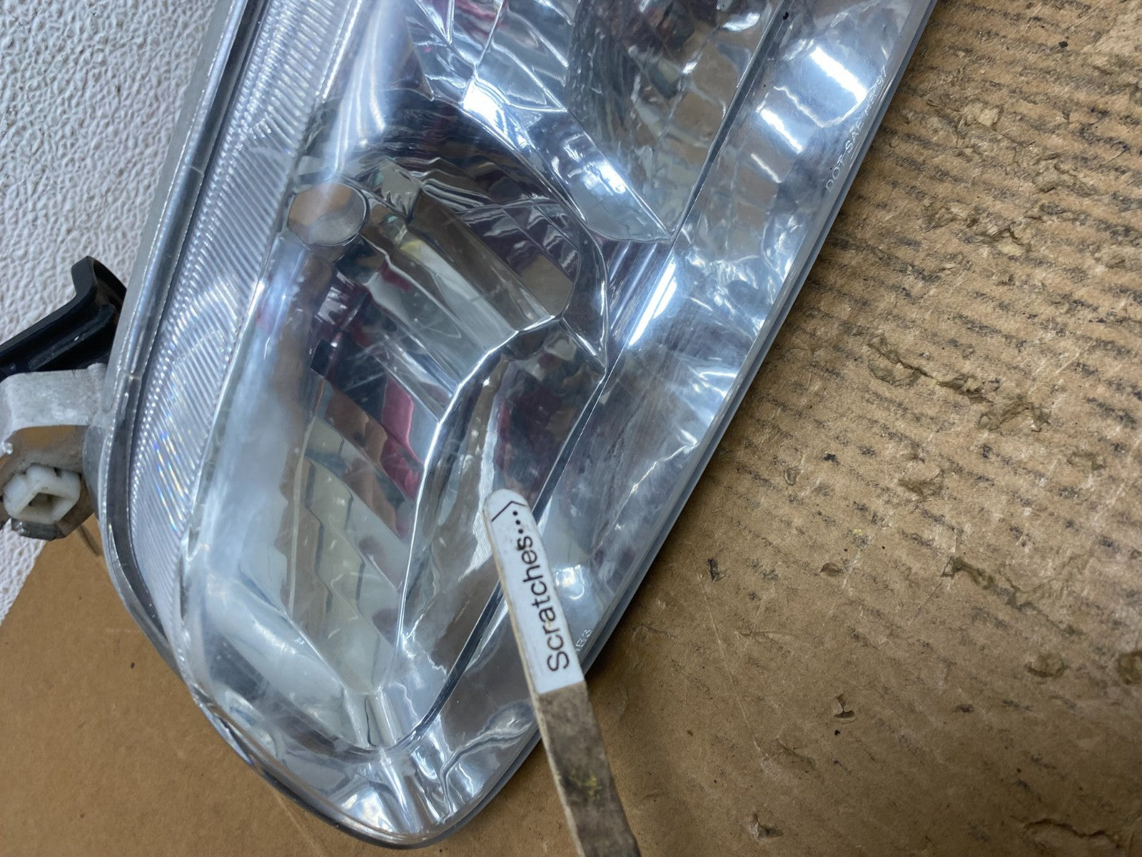 2000 to 2001 Toyota Camry Front Left+Right Side Headlights AE2845 DW3