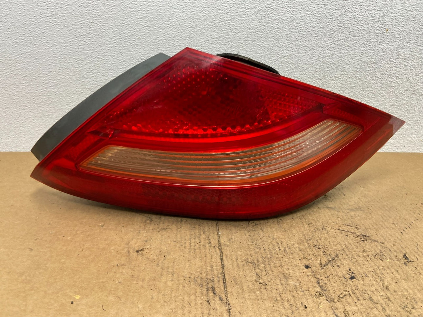 2003 2004 2005 Honda Accord Coupe Right Passenger Rh Tail Light AC3733 DW0