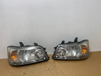 2004 2005 2006 Toyota Highlander Headlights Left+Right Side AC8142 DW0