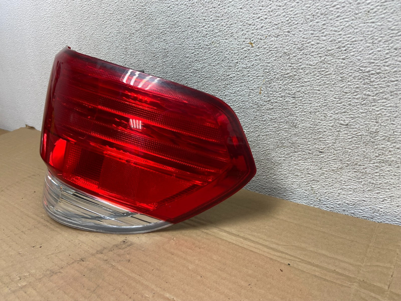 2008 2009 2010 Honda Odyssey Right Passenger Side Tail Light AG8869 DW2