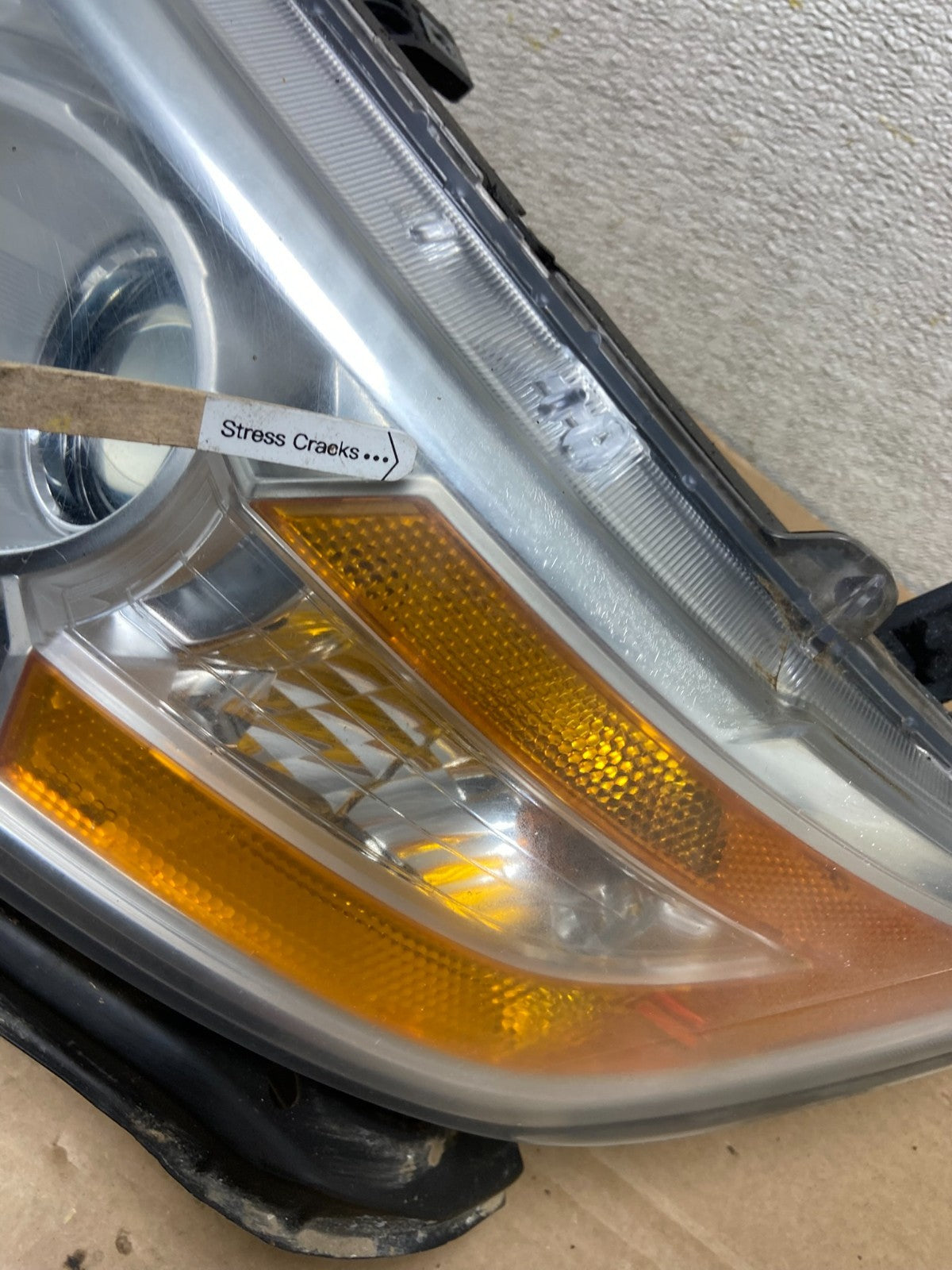 2011 to 2013 Honda Odyssey Front Left Driver LH Headlight Halogen AB4631 DW4
