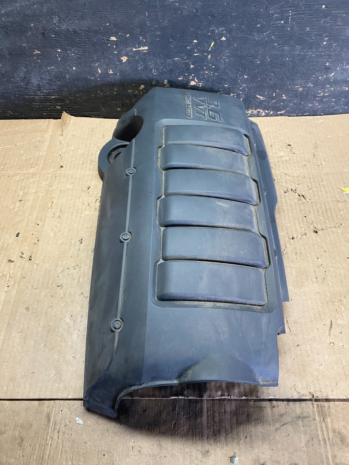 2012 to 2017 Buick Enclave Engine Motor Cover Oem U0297 DG2